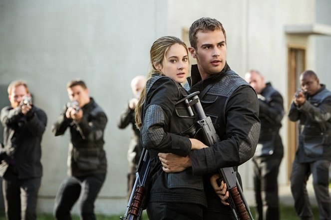 Shailene Woodley, Theo James