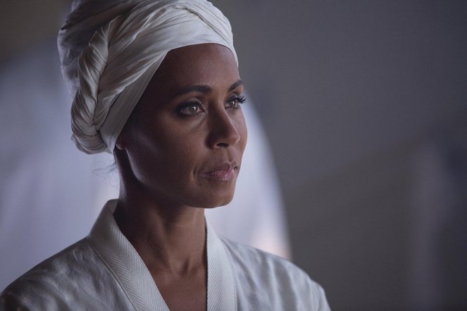 Gotham - Rudá kápě - Z filmu - Jada Pinkett Smith