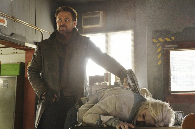 Defiance - Where the Apples Fell - Z filmu - Grant Bowler