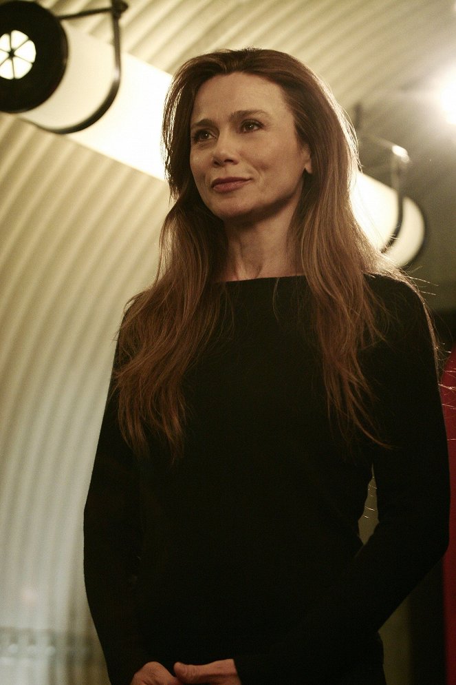 Lena Olin