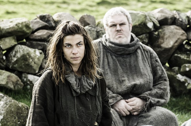 Hra o trůny - O medvědovi a krásné panně - Z filmu - Natalia Tena, Kristian Nairn