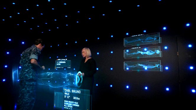 Kriminálka: Oddělení kybernetiky - Série 1 - Click Your Poison - Z filmu - Patricia Arquette