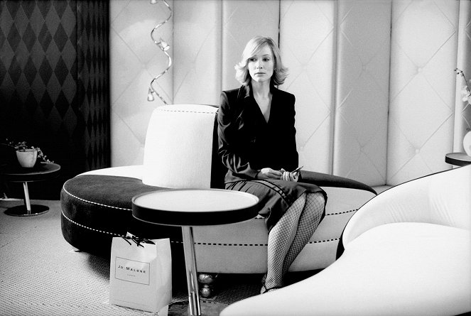Kafe a cigára - Z filmu - Cate Blanchett