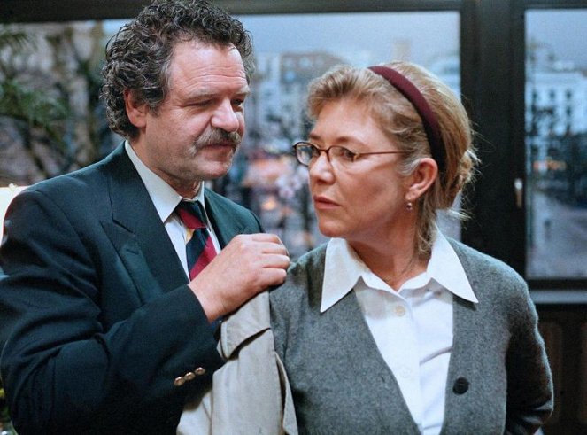 Die Rosenkrieger - Z filmu - Gunter Berger, Jutta Speidel