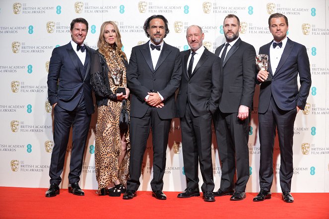 The EE British Academy Film Awards 2016 - Z filmu - Tom Cruise, Mary Parent, Alejandro González Iñárritu, Steve Golin, Keith Redmon, Leonardo DiCaprio