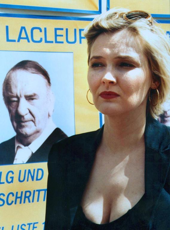 Volejte policii 110 - Die Macht und ihr Preis - Z filmu - Katharina Schubert