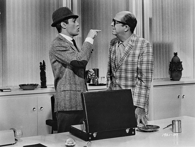 Tony Curtis, Phil Silvers