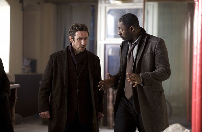 Luther - Epizoda 6 - Z filmu - Paul McGann, Idris Elba