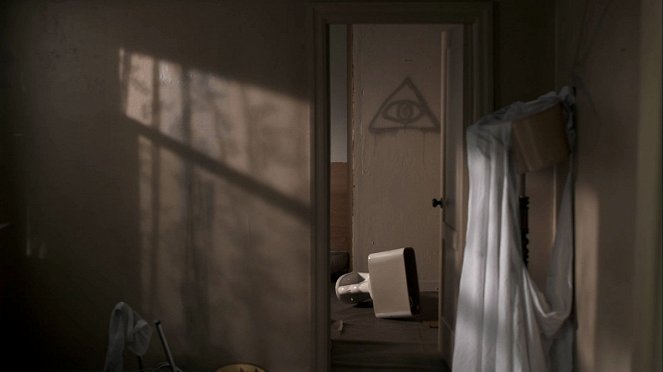 Svědci paranormálních jevů - The Apartment - Z filmu