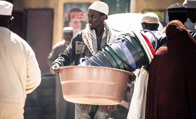 Oko v oblacích - Z filmu - Barkhad Abdi