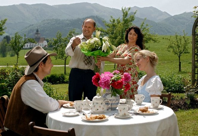 Venkovská lékařka - Schleichendes Gift - Z filmu - Gregor Bloéb, August Schmölzer, Christine Neubauer, Judith Richter