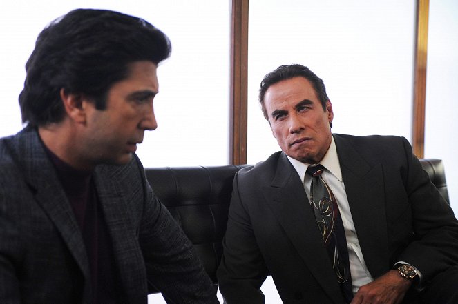 American Crime Story - Z popela tragédie - Z filmu - David Schwimmer, John Travolta