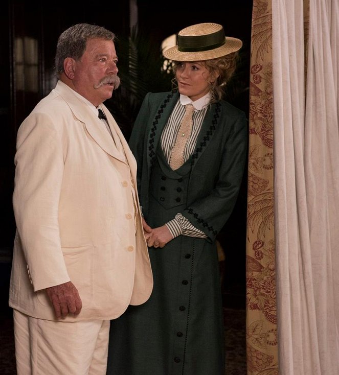 Případy detektiva Murdocha - Mark Twain - Z filmu - William Shatner, Helene Joy