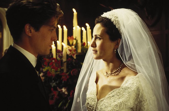 Čtyři svatby a jeden pohřeb - Z filmu - Hugh Grant, Andie MacDowell