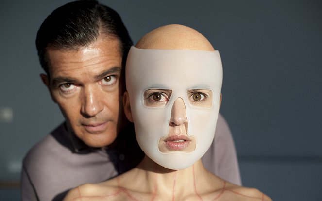Kůže, kterou nosím - Z filmu - Antonio Banderas, Elena Anaya