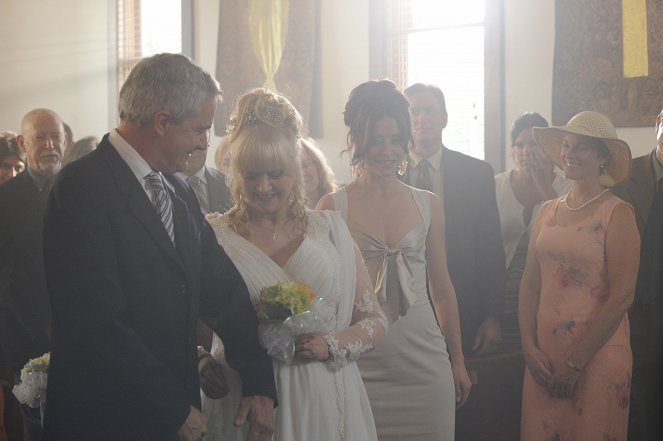 The Wedding Chapel - Z filmu - Barclay Hope, Shelley Long, Emmanuelle Vaugier