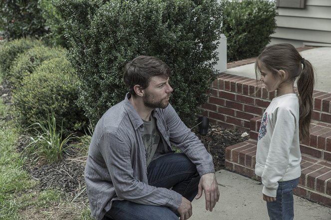 Outcast - The Road Before Us - Z filmu - Patrick Fugit