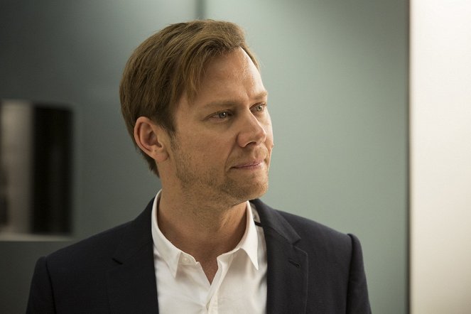 Westworld - První výtvor - Z filmu - Jimmi Simpson