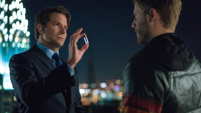 Limitless - Side Effects May Include... - Photos - Bradley Cooper