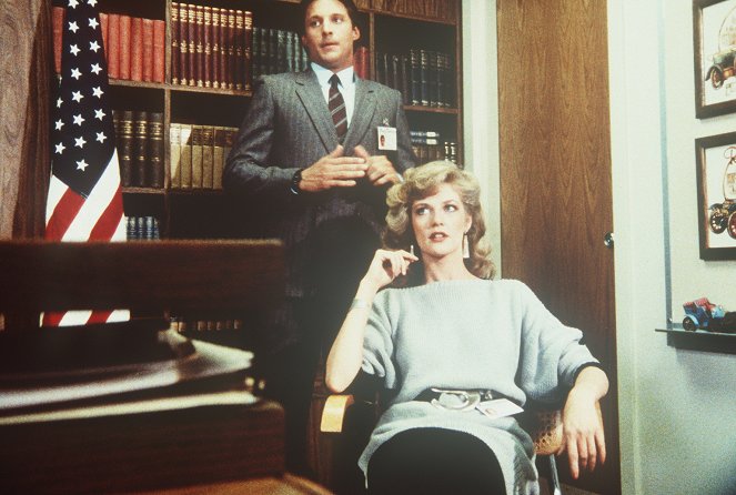 Scarecrow and Mrs. King - Pilot - Z filmu - Bruce Boxleitner, Martha Smith