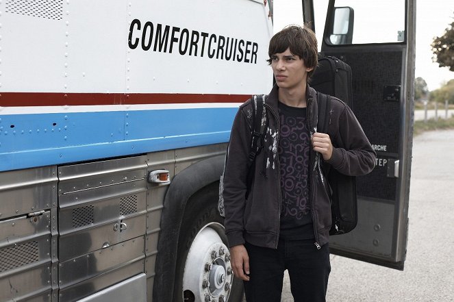 Obdiv - Z filmu - Devon Bostick