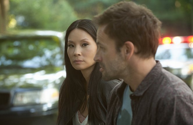 Jak prosté - Krysí závod - Z filmu - Lucy Liu, Jonny Lee Miller