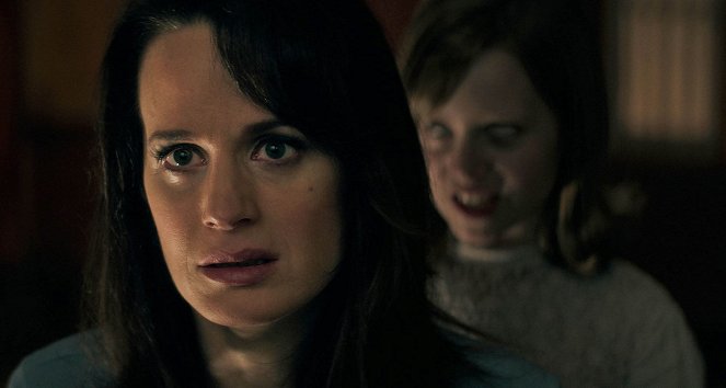 Ouija: Zrození zla - Z filmu - Elizabeth Reaser, Lulu Wilson