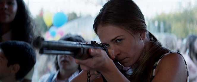 Psia duša - Z filmu - Britt Robertson