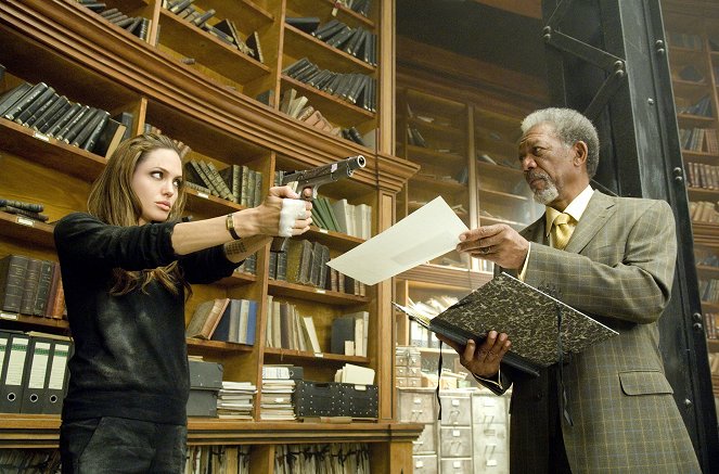 Wanted - Z filmu - Angelina Jolie, Morgan Freeman