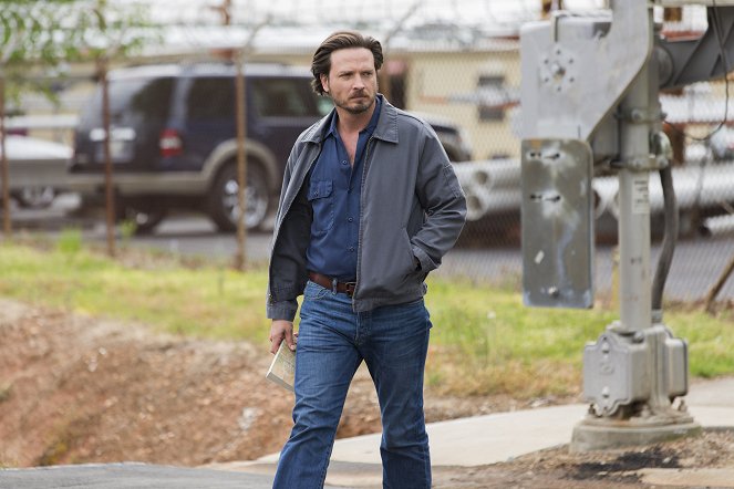 Rectify - A House Divided - Z filmu