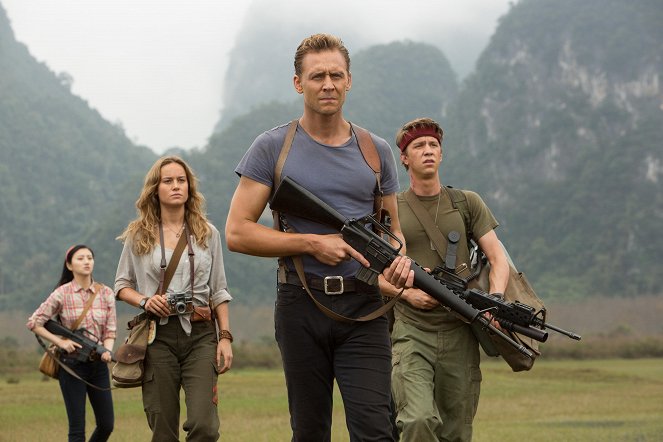 Kong: Ostrov lebek - Z filmu - Tian Jing, Brie Larson, Tom Hiddleston, Thomas Mann