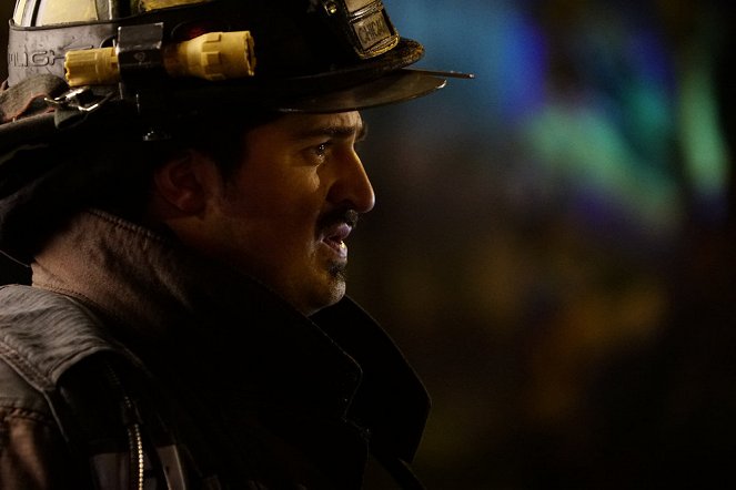 Chicago Fire - Agent-stroj - Z filmu - Yuriy Sardarov