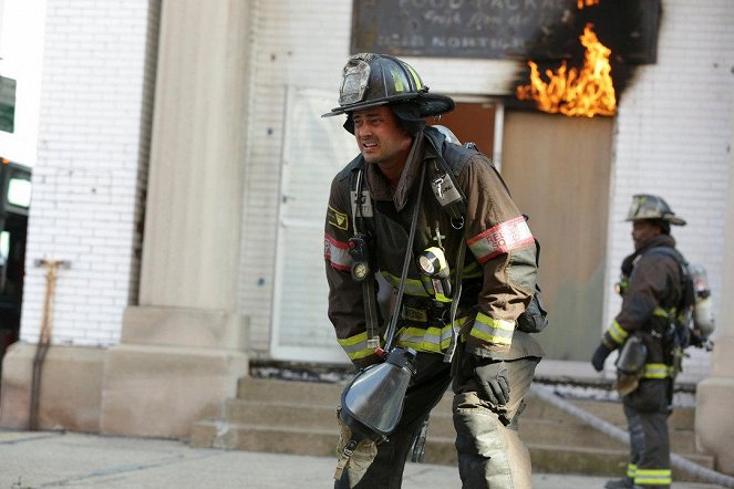 Chicago Fire - Omluvy jsou nebezpečné - Z filmu - Taylor Kinney