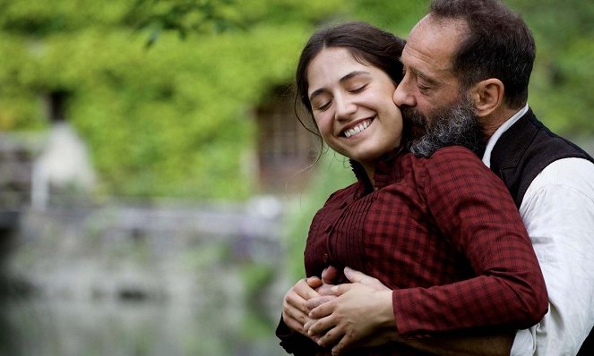 Rodin - Z filmu - Izïa Higelin, Vincent Lindon