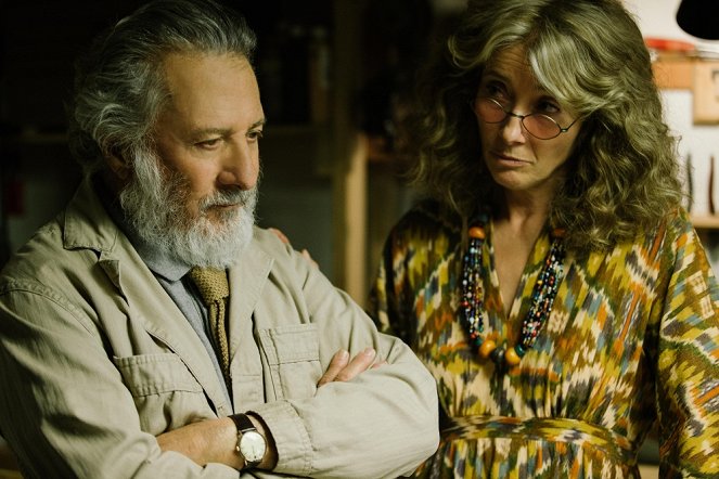 Meyerowitzovic historky (nový výběr) - Z filmu - Dustin Hoffman, Emma Thompson
