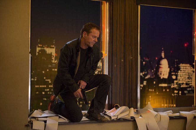 24 hodin: Dnes neumírej - 7:00 p.m.-8:00 p.m. - Z filmu - Kiefer Sutherland