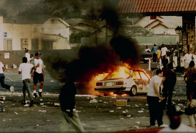 Nepokoje v L.A. - Z filmu