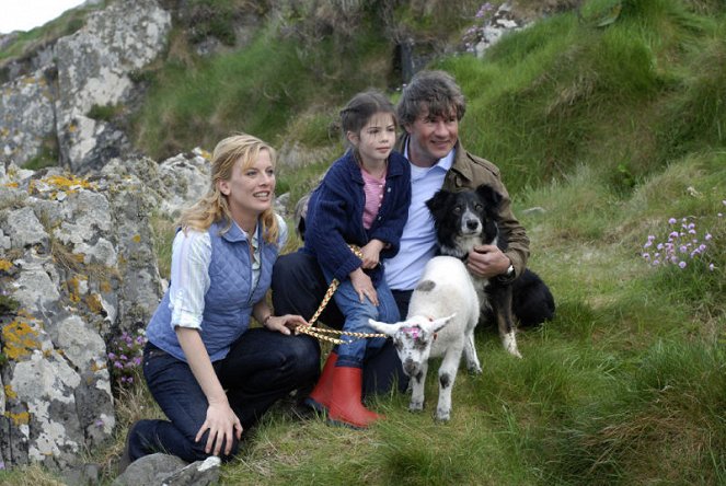 Naše farma v Irsku: Láska mého života - Z filmu - Eva Habermann, Noemi Slawinski, Daniel Morgenroth