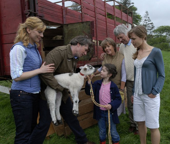 Naše farma v Irsku: Láska mého života - Z filmu - Eva Habermann, Daniel Morgenroth, Noemi Slawinski, Kathi Leitner, Henner Quest, Lea Faßbender
