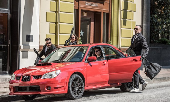 Baby Driver - Z filmu - Jon Bernthal, Eiza González, Ansel Elgort, Jon Hamm
