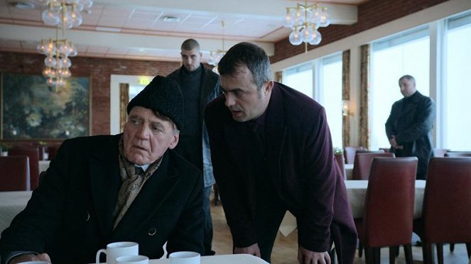 Boj sněžného pluhu s mafií - Z filmu - Bruno Ganz, Sergej Trifunovič