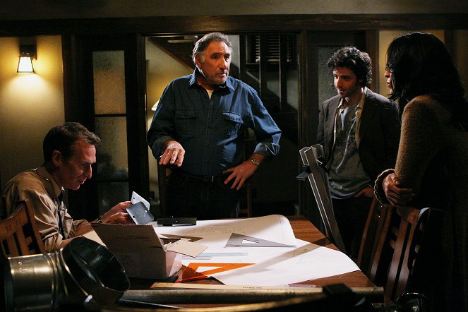 Vražedná čísla - Poslední hra - Z filmu - Bill Nye, Judd Hirsch, David Krumholtz