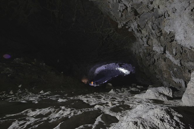 Hledání čínské modré jeskyně - Z filmu