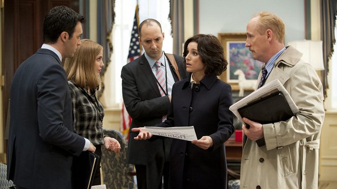 Viceprezident(ka) - Rukojmí - Z filmu - Reid Scott, Anna Chlumsky, Tony Hale, Julia Louis-Dreyfus, Matt Walsh