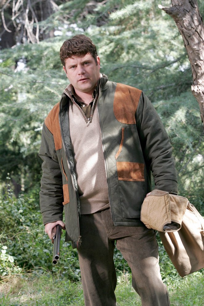 Monk - Mr. Monk Is at Your Service - Photos - Sean Astin