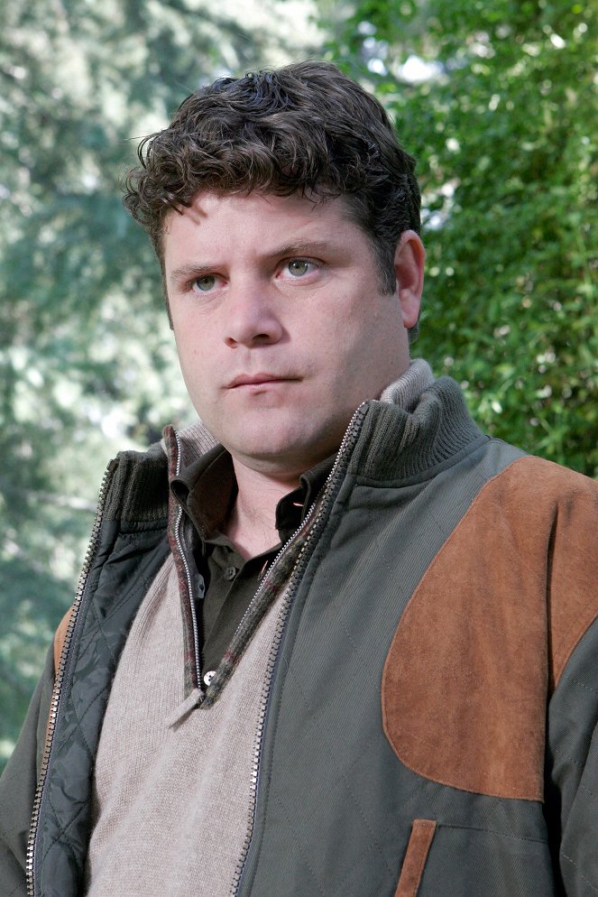 Monk - Mr. Monk Is at Your Service - Photos - Sean Astin
