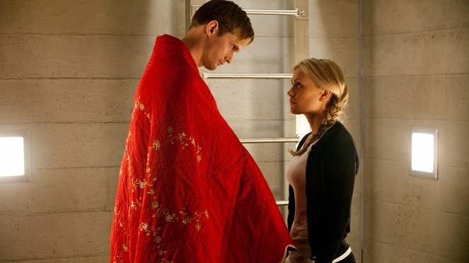 True Blood: Pravá krev - Jsem naživu a v jednom ohni - Z filmu - Alexander Skarsgård, Anna Paquin