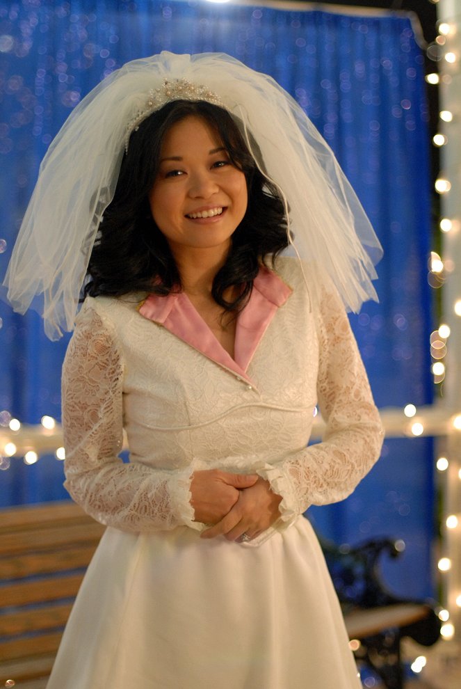 Gilmorova děvčata - Svatba po korejsku - Z filmu - Keiko Agena
