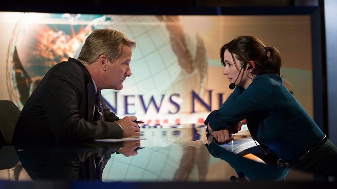 Newsroom - Večerní zprávy s Willem McAvoyem - Z filmu - Jeff Daniels, Emily Mortimer