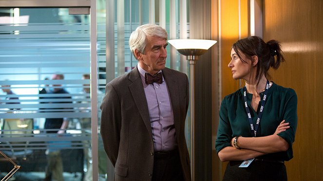 The Newsroom - Election Night: Part II - Photos - Sam Waterston, Emily Mortimer